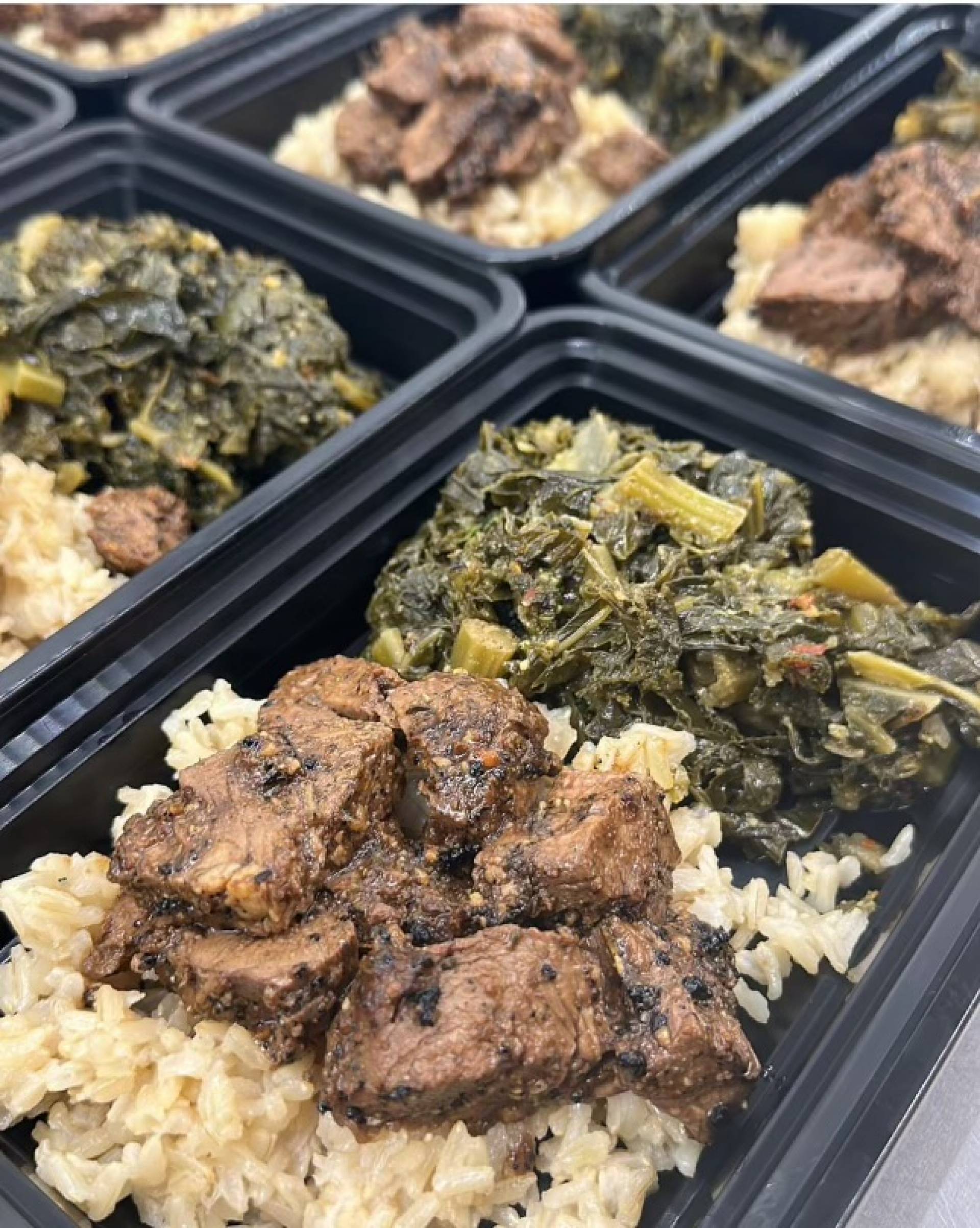 Beef Tips On A Bed of Brown Rice w/Smoked Turkey Greens