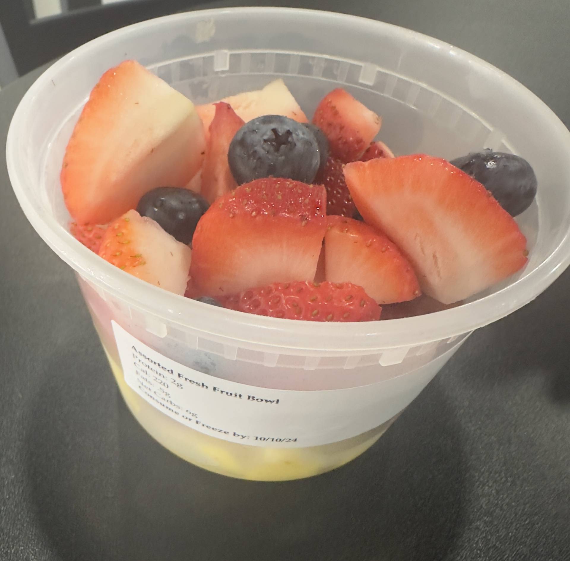 Assorted Fresh Fruit Bowl