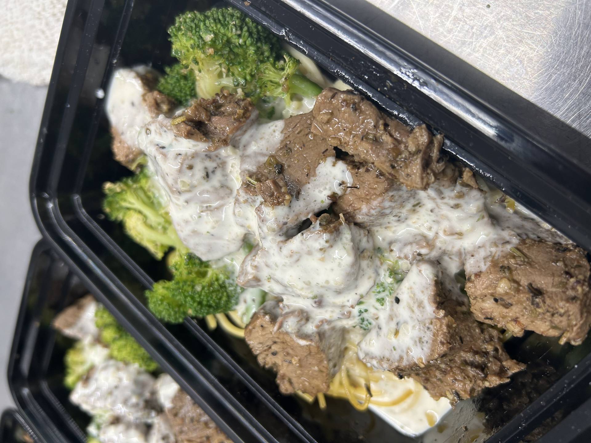 Lean Beef & Broccoli Alfredo With Protein Pasta